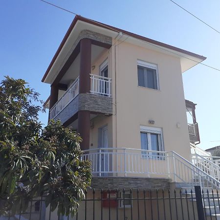 Polis΄ House Apartment Vrasna Exterior photo