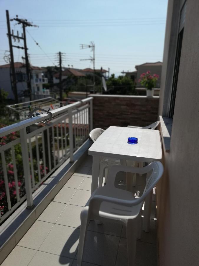 Polis΄ House Apartment Vrasna Exterior photo