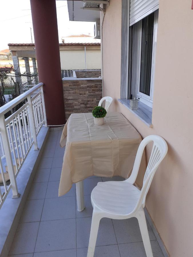 Polis΄ House Apartment Vrasna Exterior photo