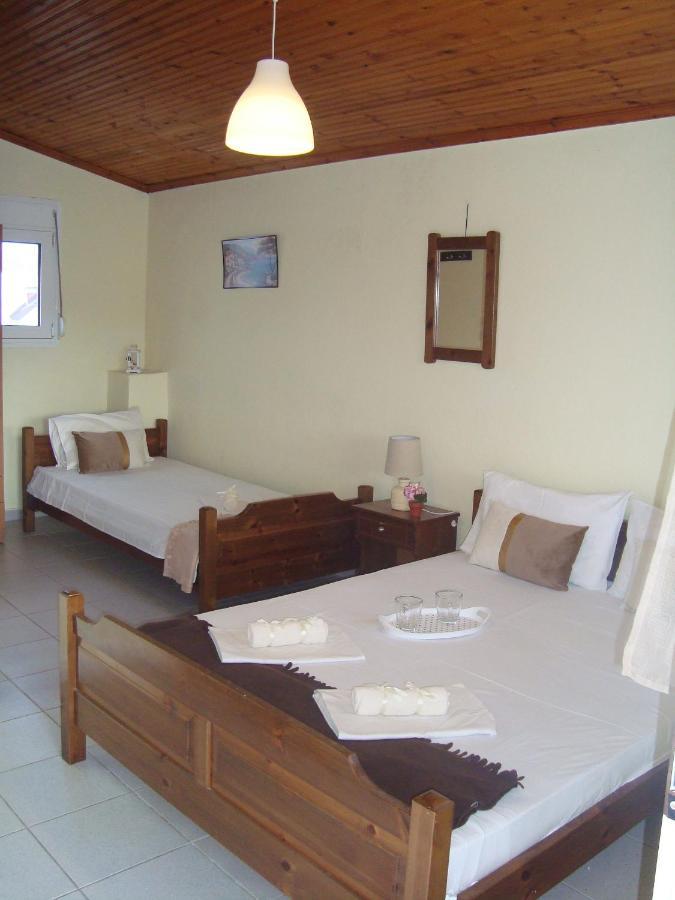 Polis΄ House Apartment Vrasna Exterior photo